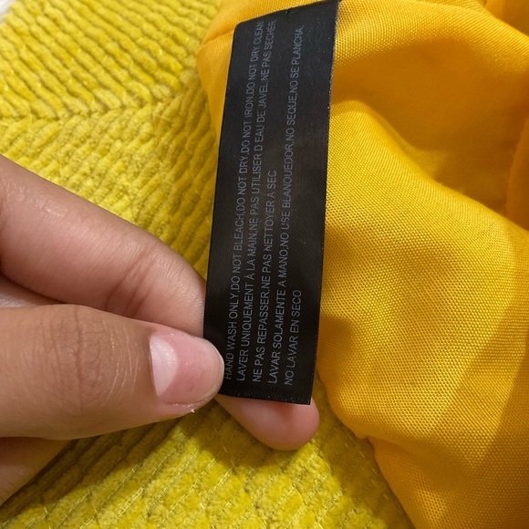 Urban Outfitters Yellow Poppy Embroidered Allover Corduroy Bucket Hat - Picture 8 of 9